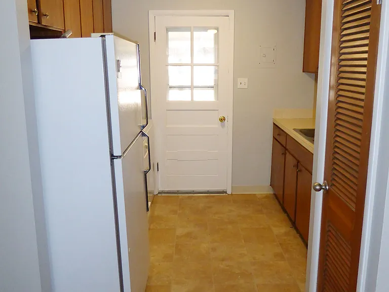 1200 Castlerock Dr — Photo 9
