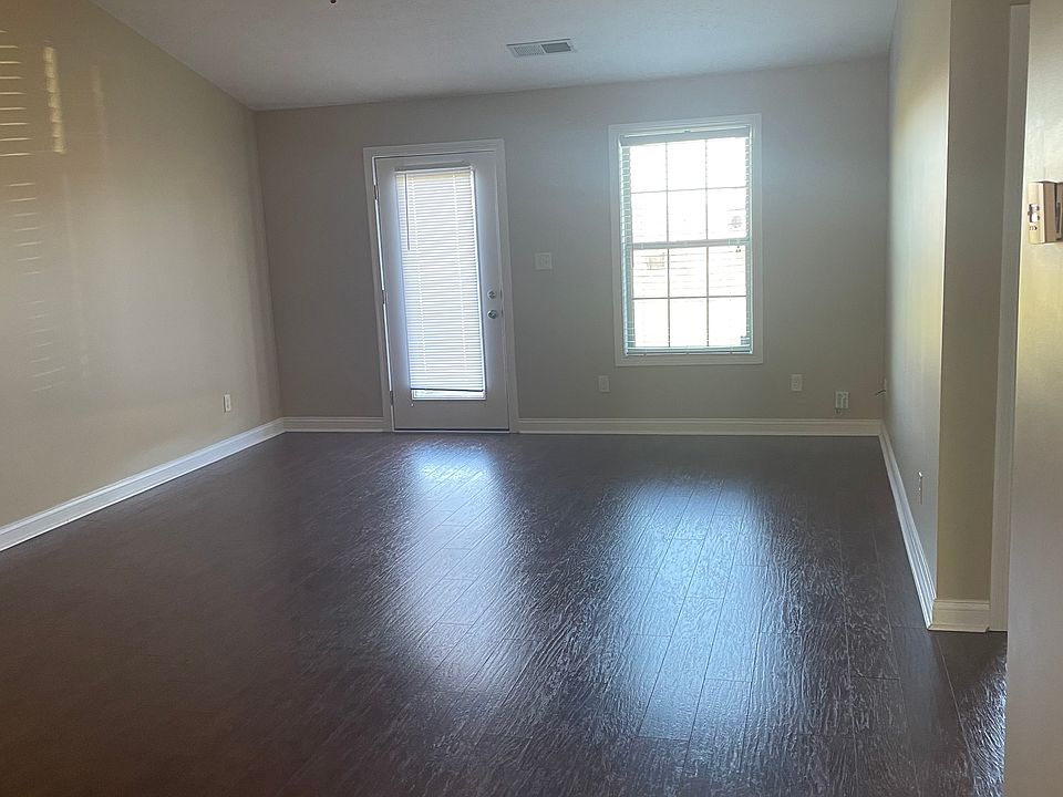 1st image of 6057 Lauren Ln