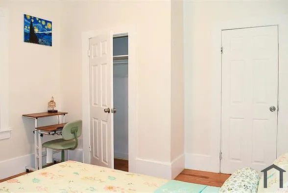 380 Ferry St — Photo 14