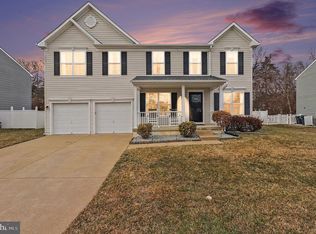 6 Summerfield Ln, Fredericksburg, VA 22405