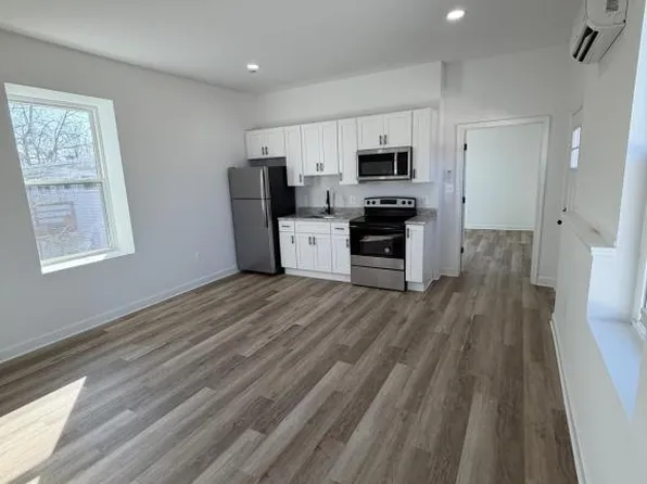 219 E Main St, Westminster, MD 21157
