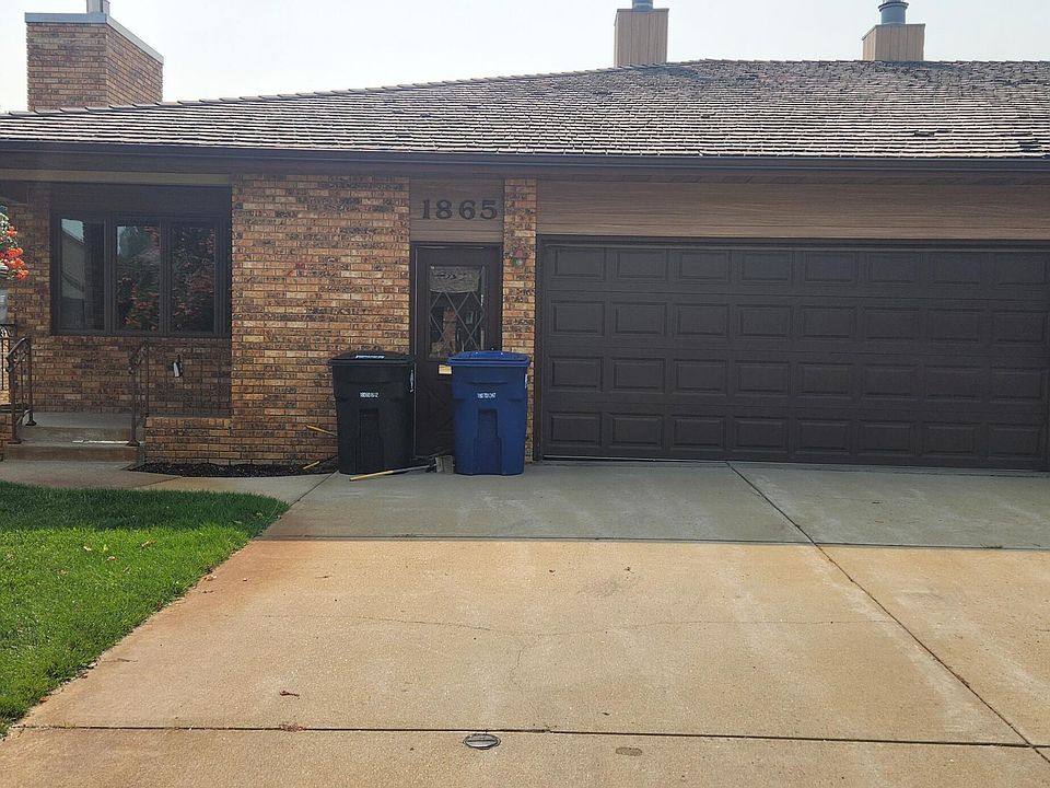 1st image of 1865 Prairie Oak Dr