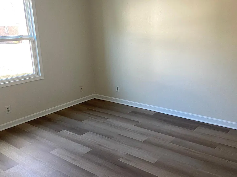2327 Vogel Rd #1 — Photo 10