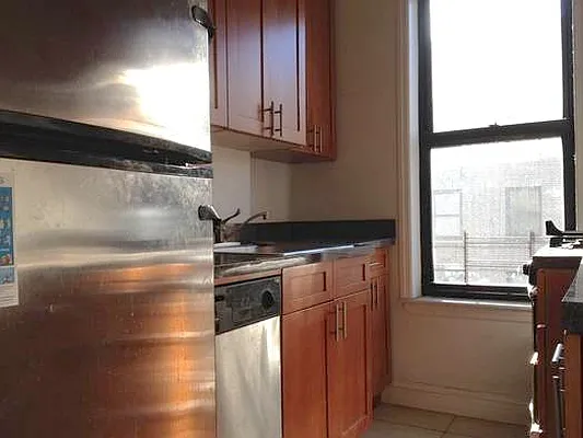 Rented by Reliance Realty Partners LLC  | media 13