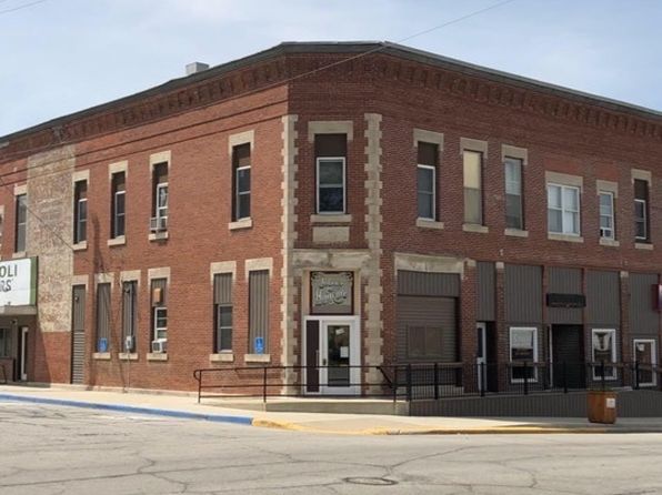 236 S Main St