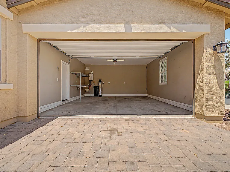 19723 W Heatherbrae Dr — Photo 4