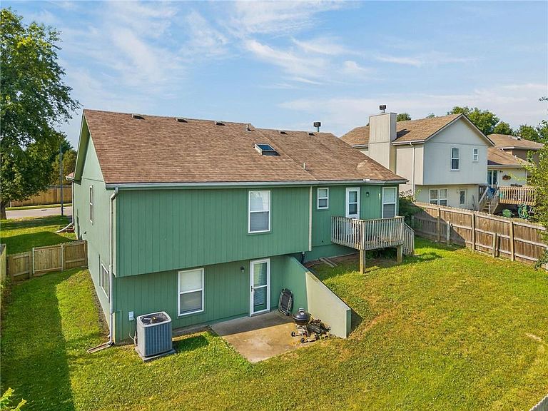 Listing photo 4
