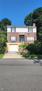 390 Westchester Avenue, Mount Vernon, NY, 10552