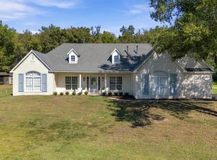 18660 Navajo Rd, Claremore, OK 74017