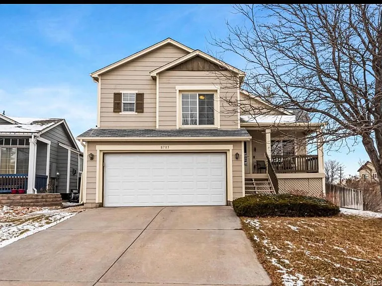 8705 Katherine Ct — Photo 1