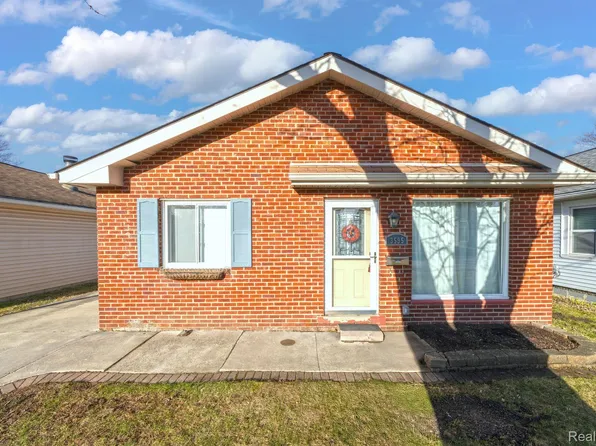 3595 Royal Ave, Berkley, MI 48072