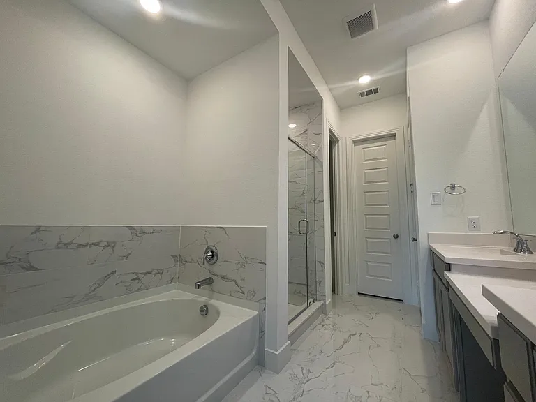 1164 Saddle Ridge Dr — Photo 22