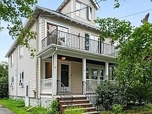 4 bed, 1.5 bath, 2000 sqft, $3,800 — Photo 1