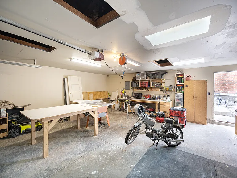 oversized 2-car garage