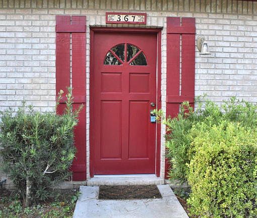 4th image of 367 Tanglewood Blvd
