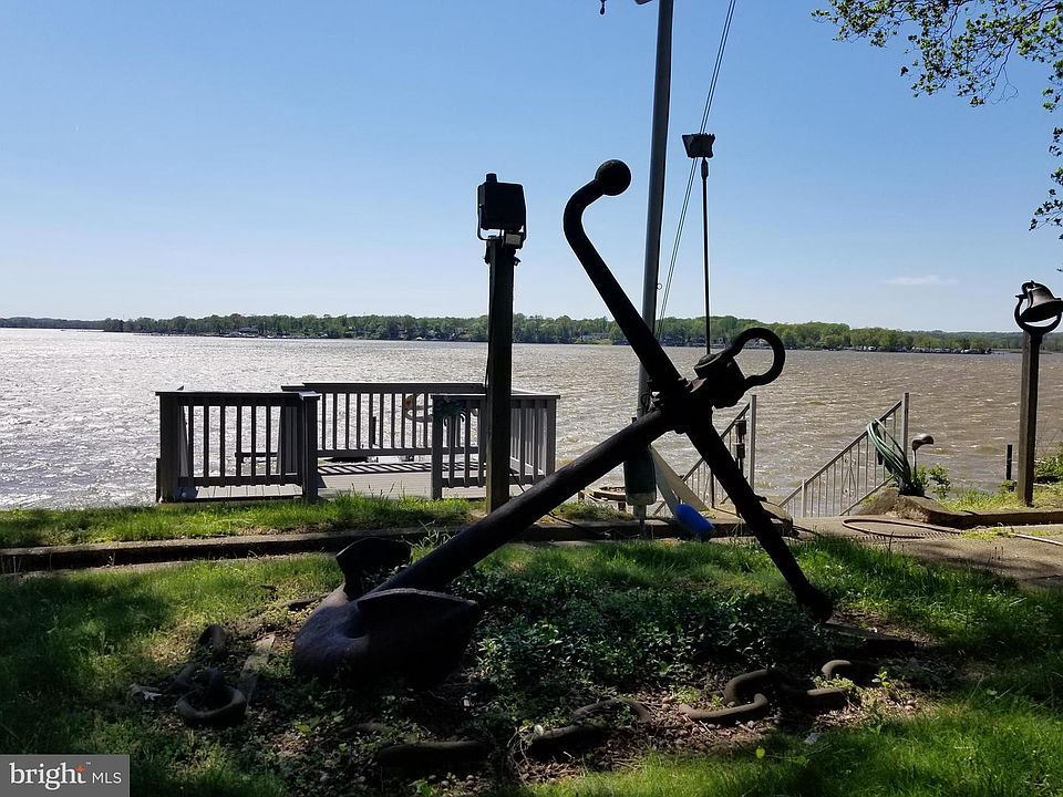 1st image of 1808 Park Beach Dr