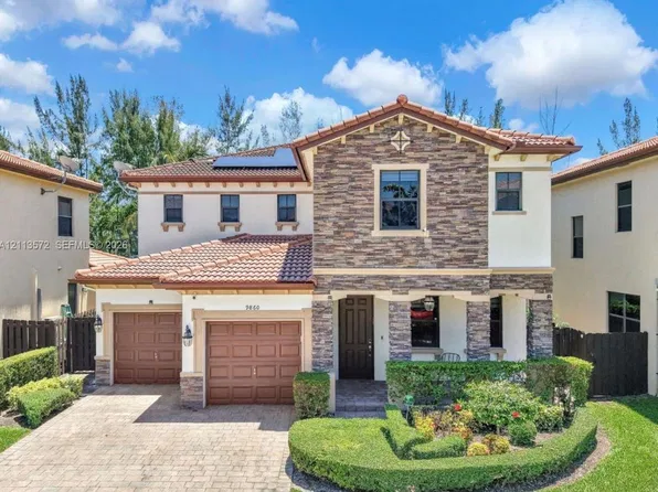 9860 NW 86th Ter, Doral, FL 33178
