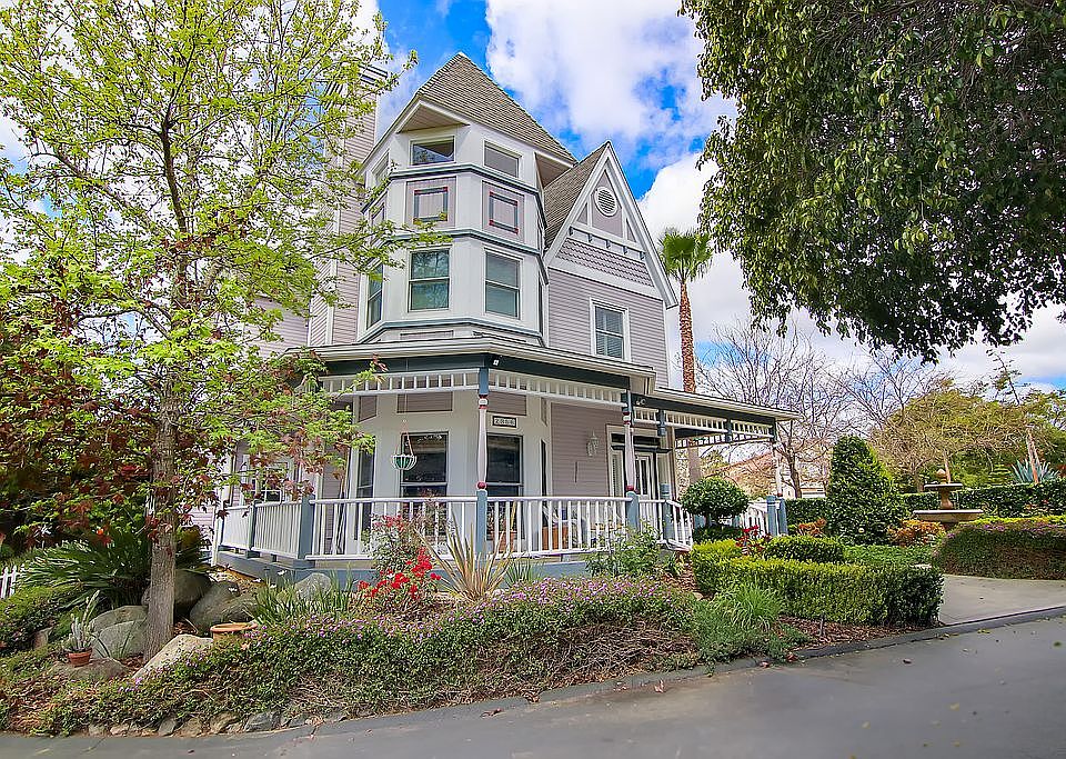 1st image of 2354-56 Lone Oak Ln