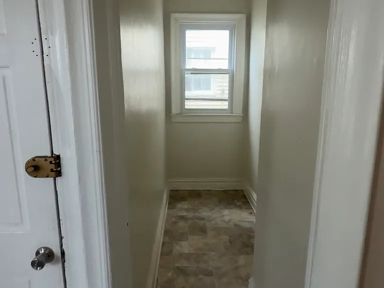 164 Autumn St #1 — Photo 9