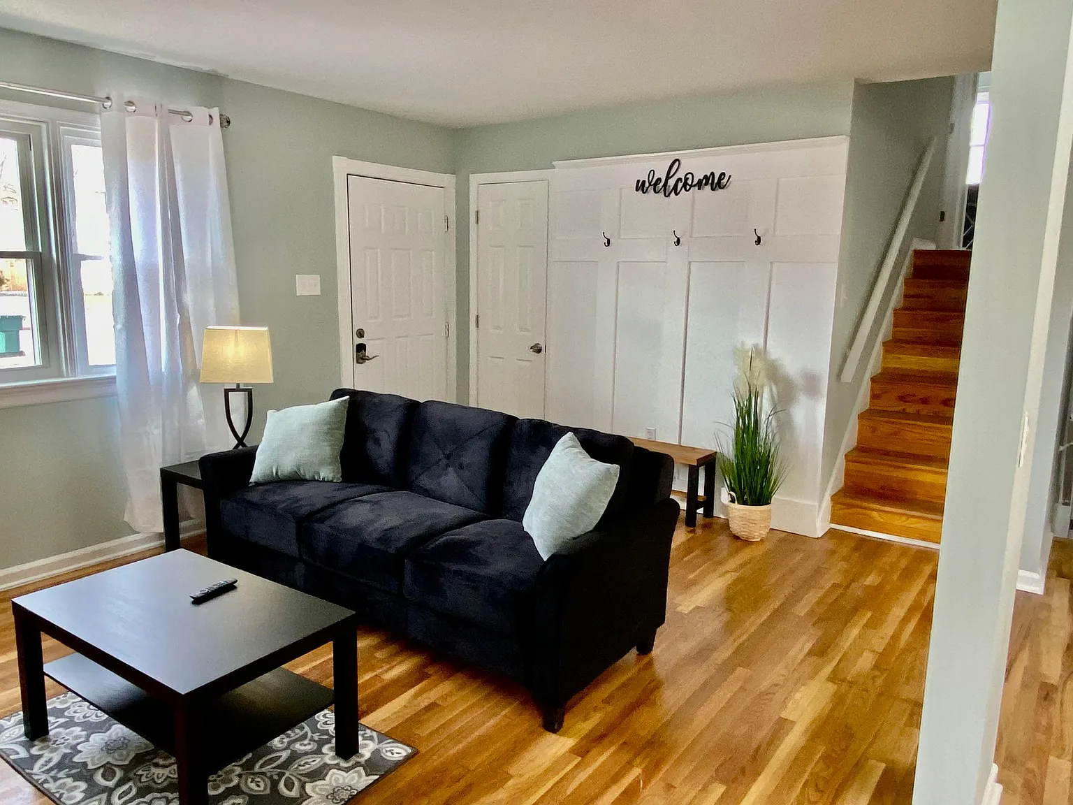4 bed, 2112 sqft, $5,000 — Photo 3