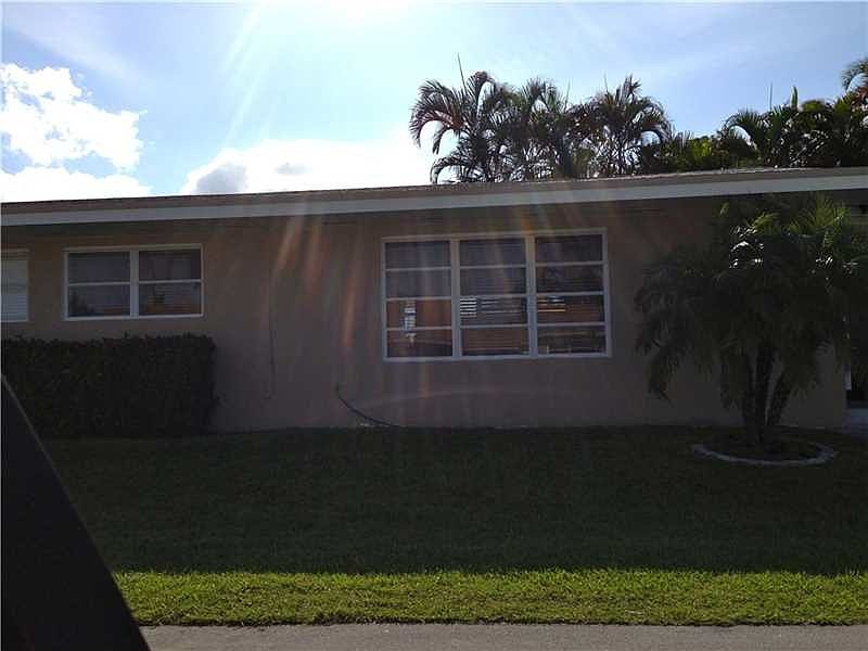 2nd image of 1402 N 16th Ave