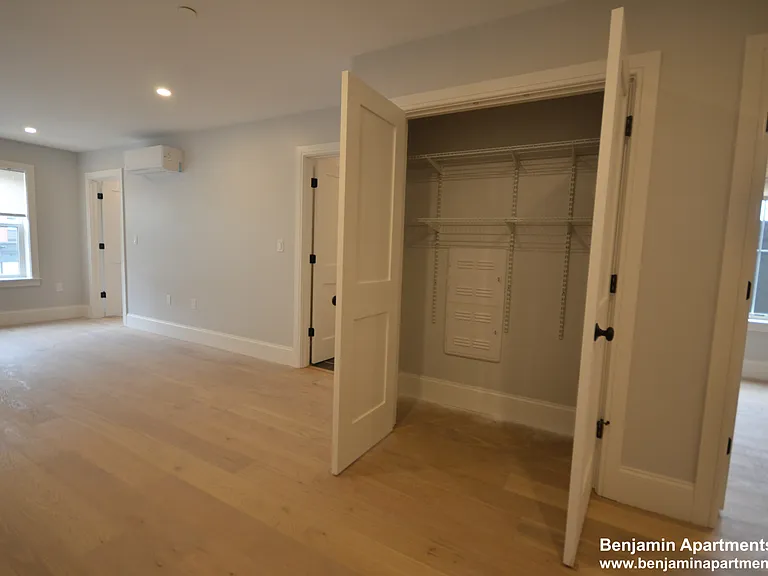 425 Market St #402 — Photo 8