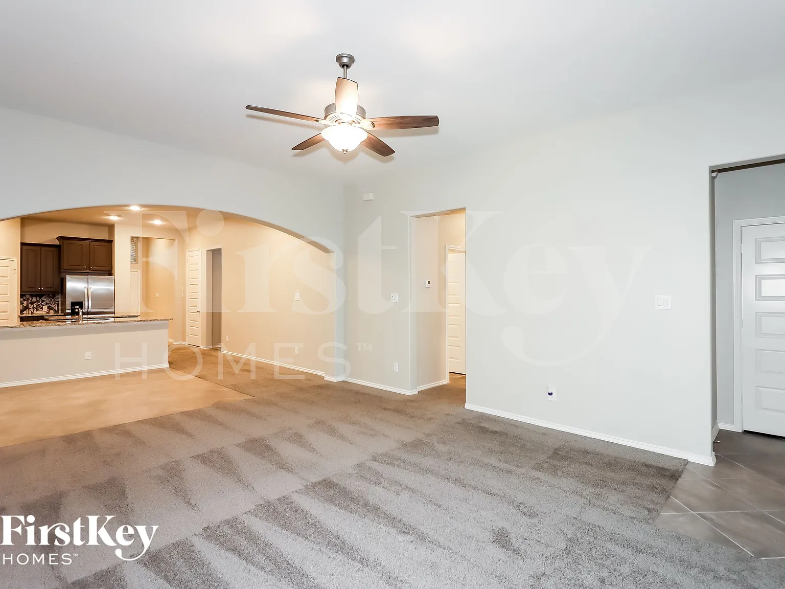 4 bed, 2.0 bath, 1995 sqft, $2,980 — Photo 3