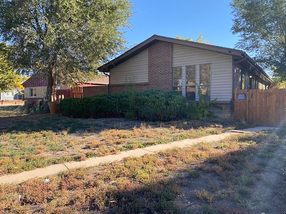 1st image of 4606 S Acoma St