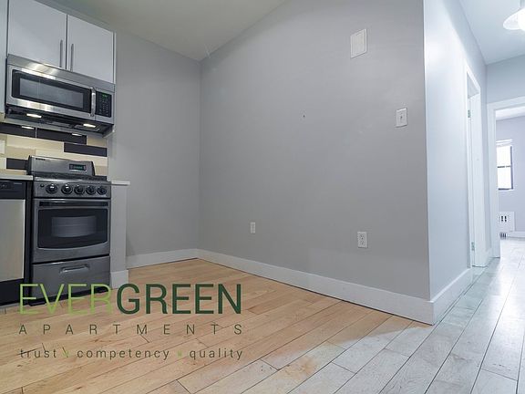 2nd image of 415 Chauncey St APT 3D