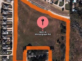 1875 W Wintergreen Rd, Lancaster, TX 75134