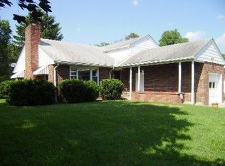 701 McCulloch Rd, Point Pleasant, WV 25550