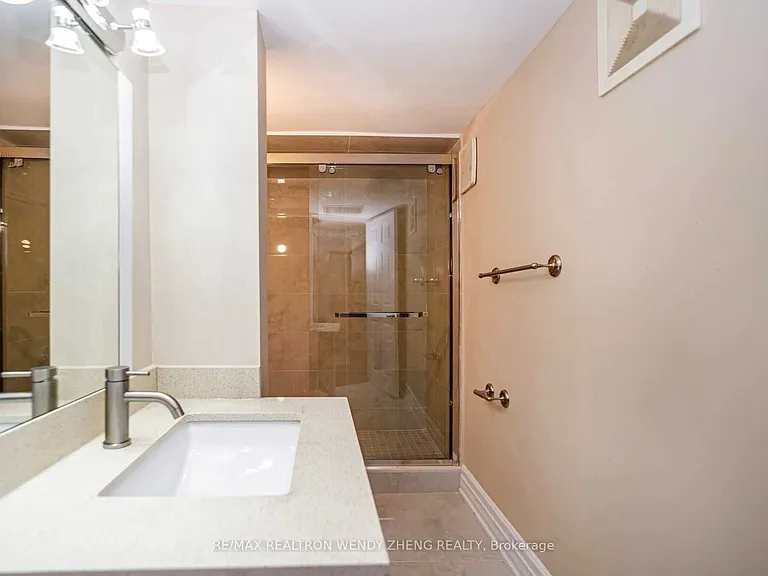 45 Dellano St #BASEMENT — Photo 6