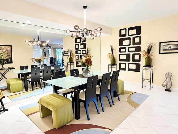 3rd image of 6325 GRAYCLIFF Drive #B