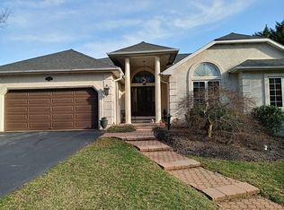 2322 Holly Ln, Lafayette Hill, PA