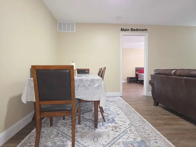2708 Ridgefield Ct — Photo 10