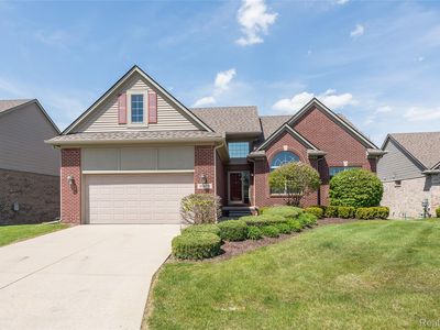20605 Golf Ridge Cir, Livonia, MI, 48152