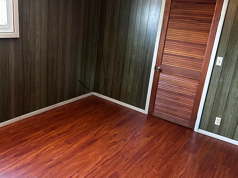 110 Chestnut St — Photo 3