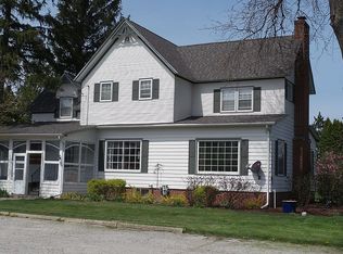 12728 Iowa St, Crown Point, IN