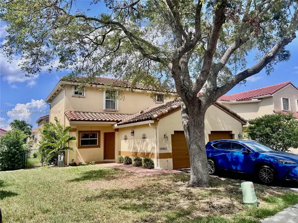 18463 NW 20th St, Pembroke Pines, FL 33029