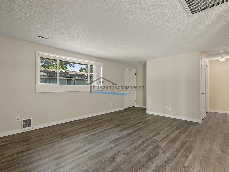 342 W Davidson Ave #1 — Photo 16