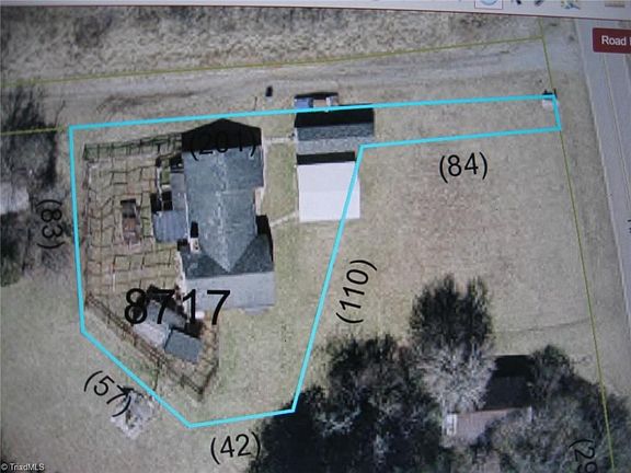 2nd image of 1989 Haymeadow Rd