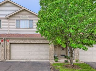 179 Stallion Ln, Lino Lakes, MN 55014