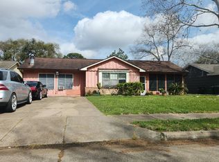 7134 Edgemoor Dr, Houston, TX 77074