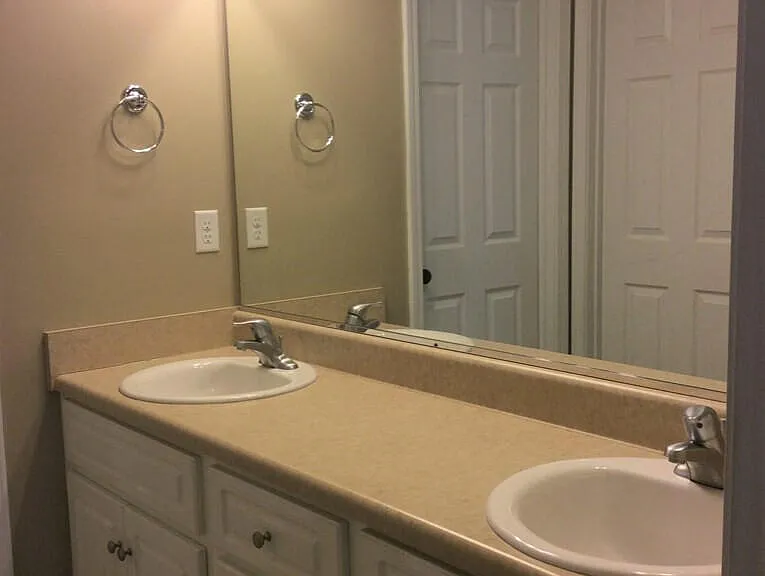1079 Grove Landing Ln — Photo 14