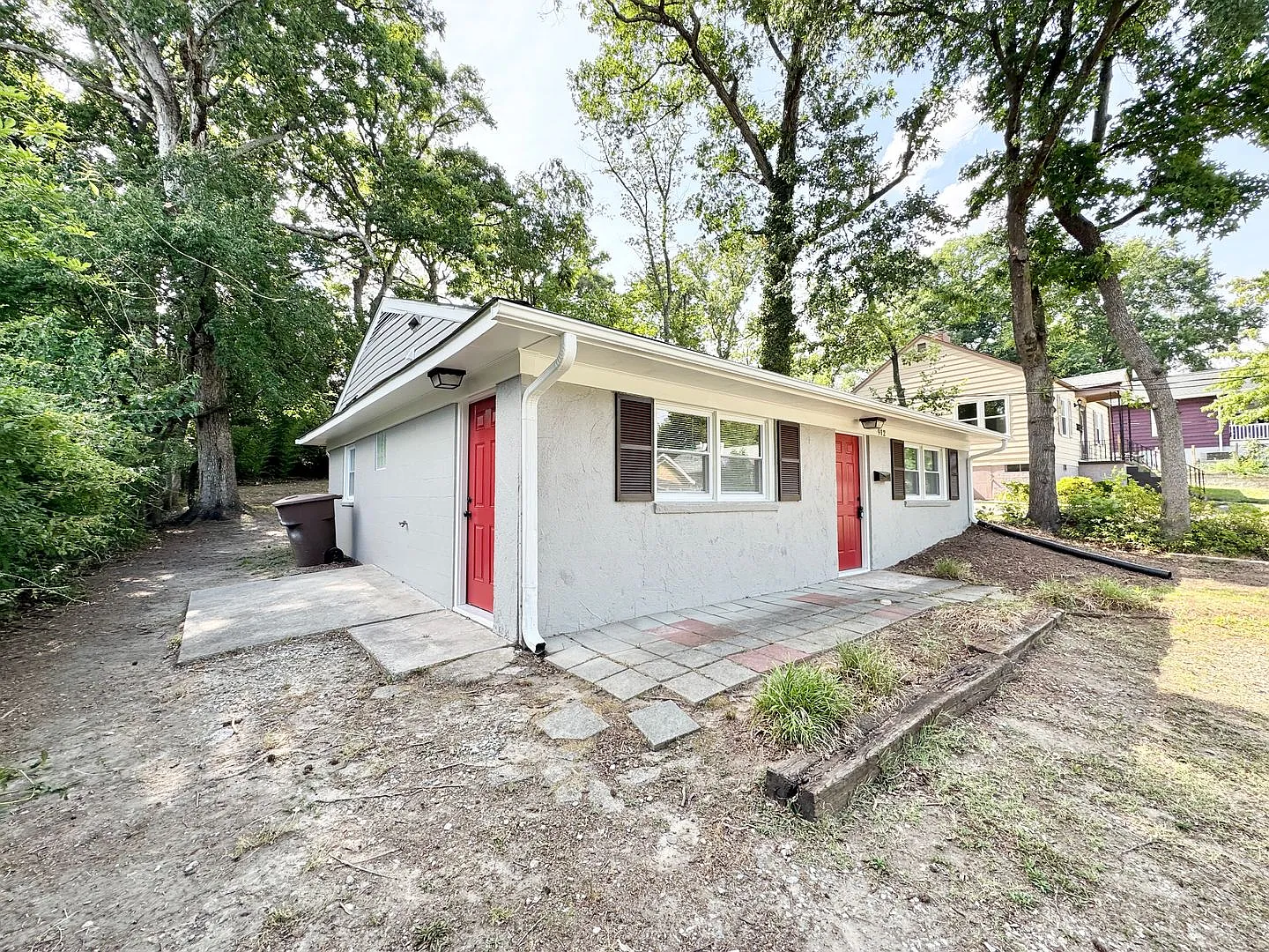 2 Bedroom in Lindley Park close to UNCG — Photo 2