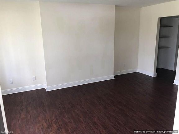3rd image of 18584 Miami Blvd
