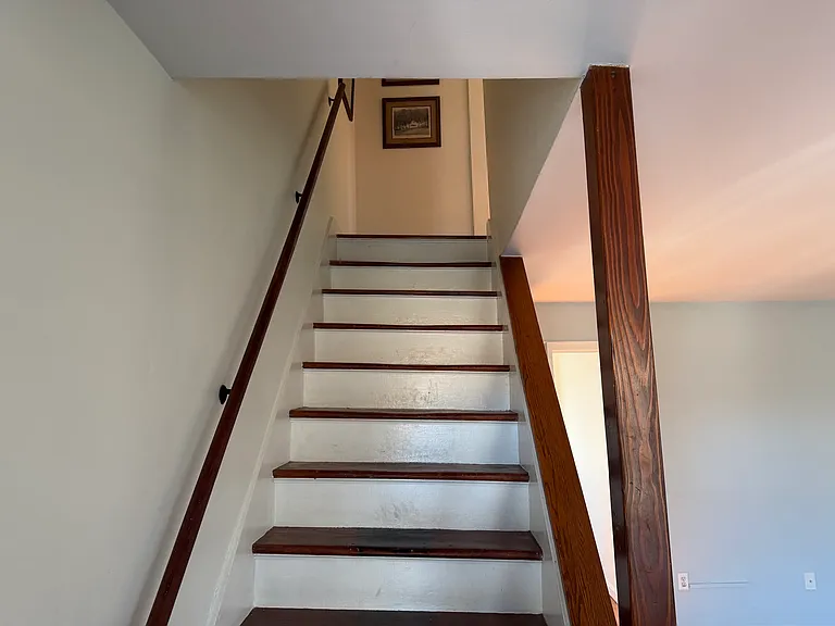 100 Summerset Rd — Photo 16