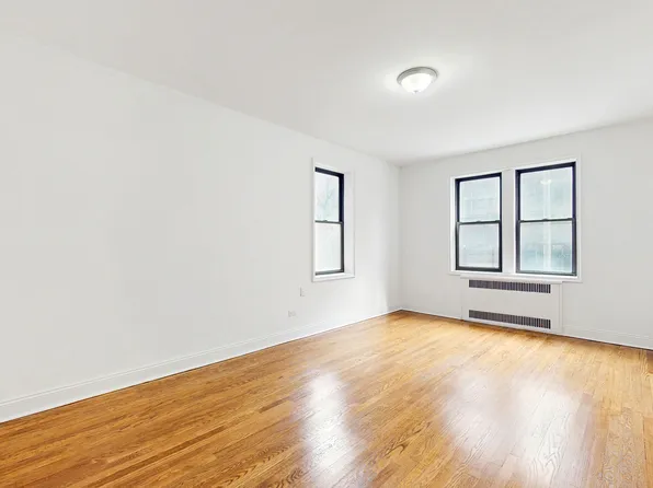 2835 Bedford Avenue image 5 of 9