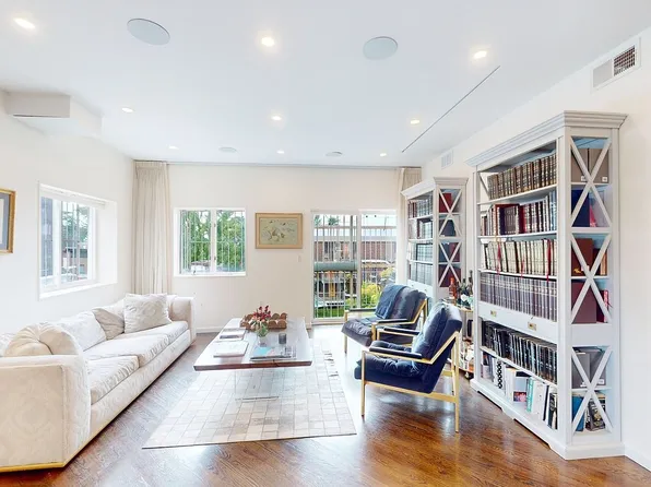 1229 President St #4C, Brooklyn, NY 11225