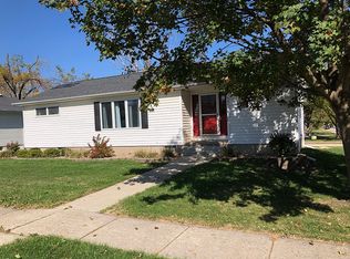2462 10th Ave, Marion, IA 52302